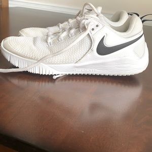 Nike Zoom HyperAce 2